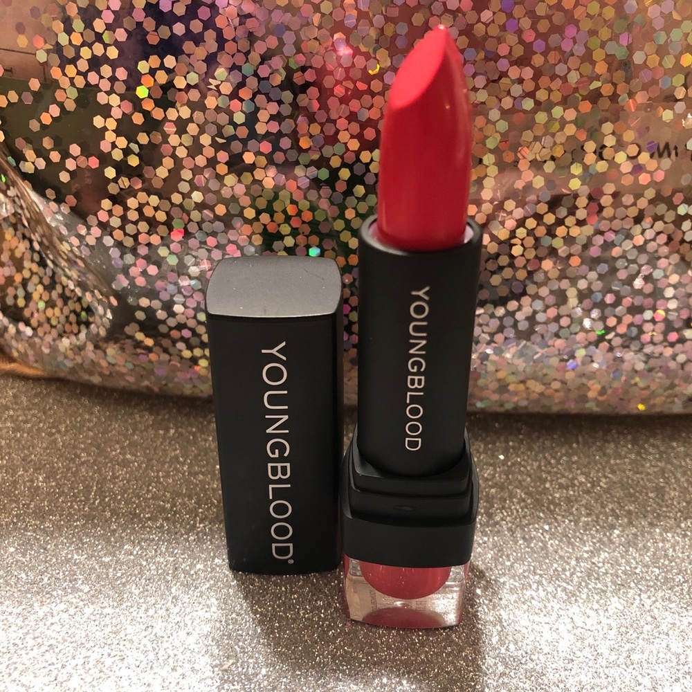 BNIB! Youngblood Lipstick in Dragon Fruit
